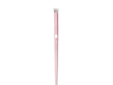 Wet n Wild Pro Brush Line - Precision Flat Face Brush For Sale